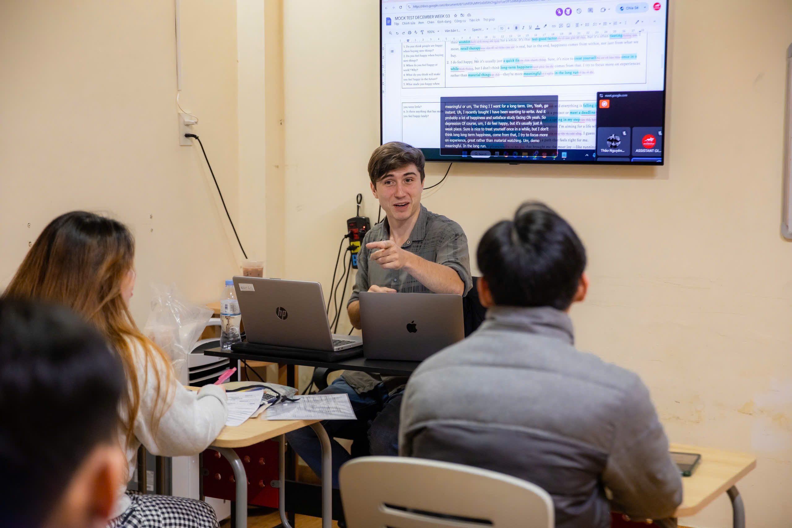 giảng viên tiếng anh tại ielts thanh trà