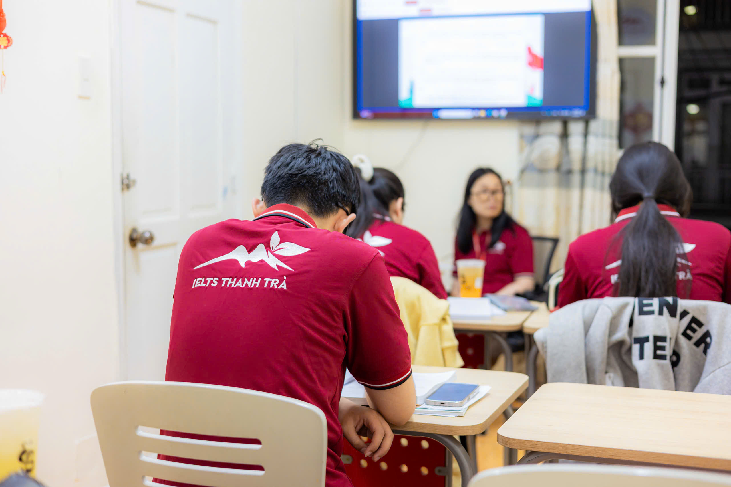 học tiếng Anh buổi tối tại Đà Lạt gần Phường Lâm Viên