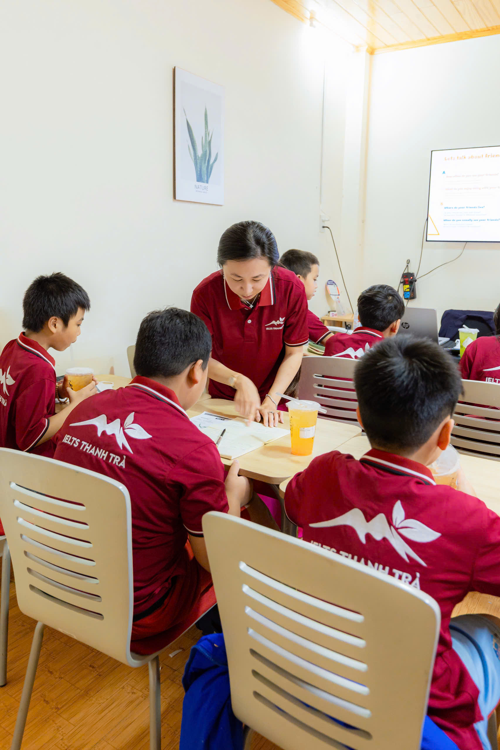 Lớp tiếng Anh trẻ em tại Đà Lạt với phương pháp tương tác