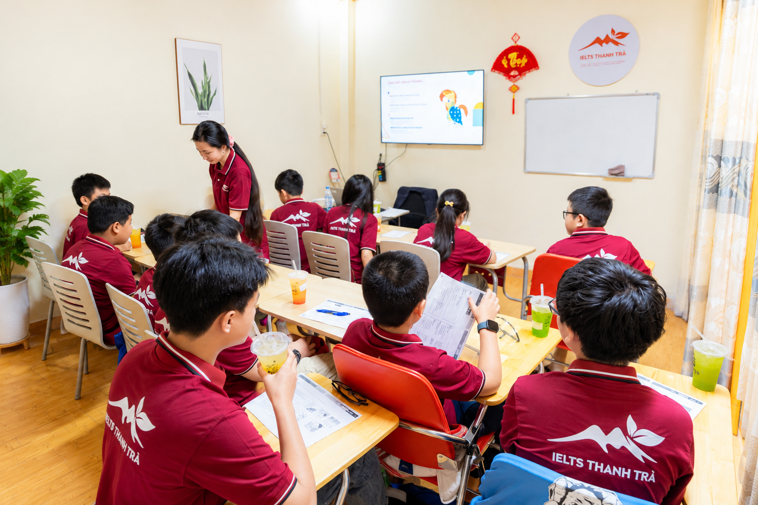Phụ huynh đồng hành học IELTS Đà Lạt: 4 cách hỗ trợ không tạo áp lực